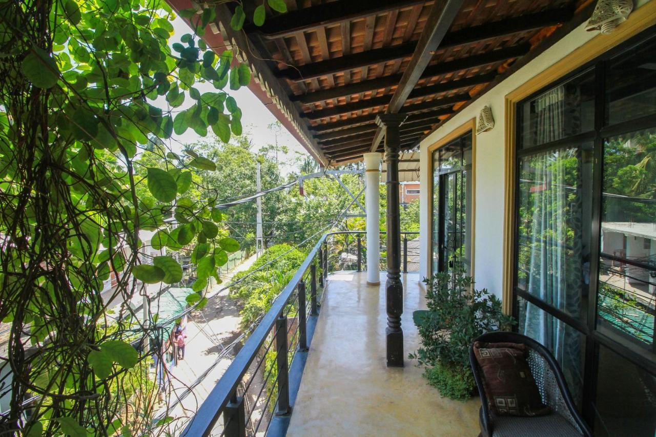 אונה ואטונה Manidi Villa מראה חיצוני תמונה